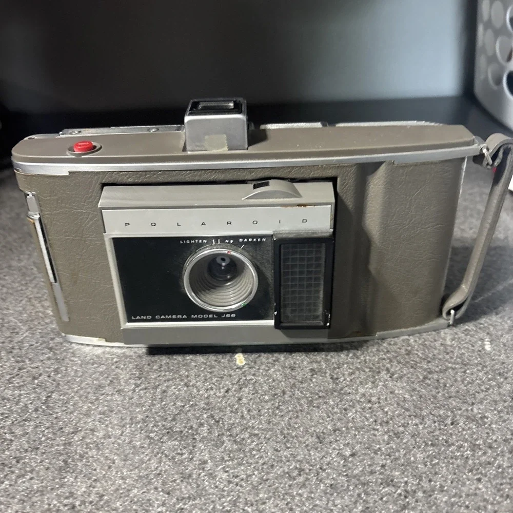 Vintage Polaroid Type Land Camera Model J66
